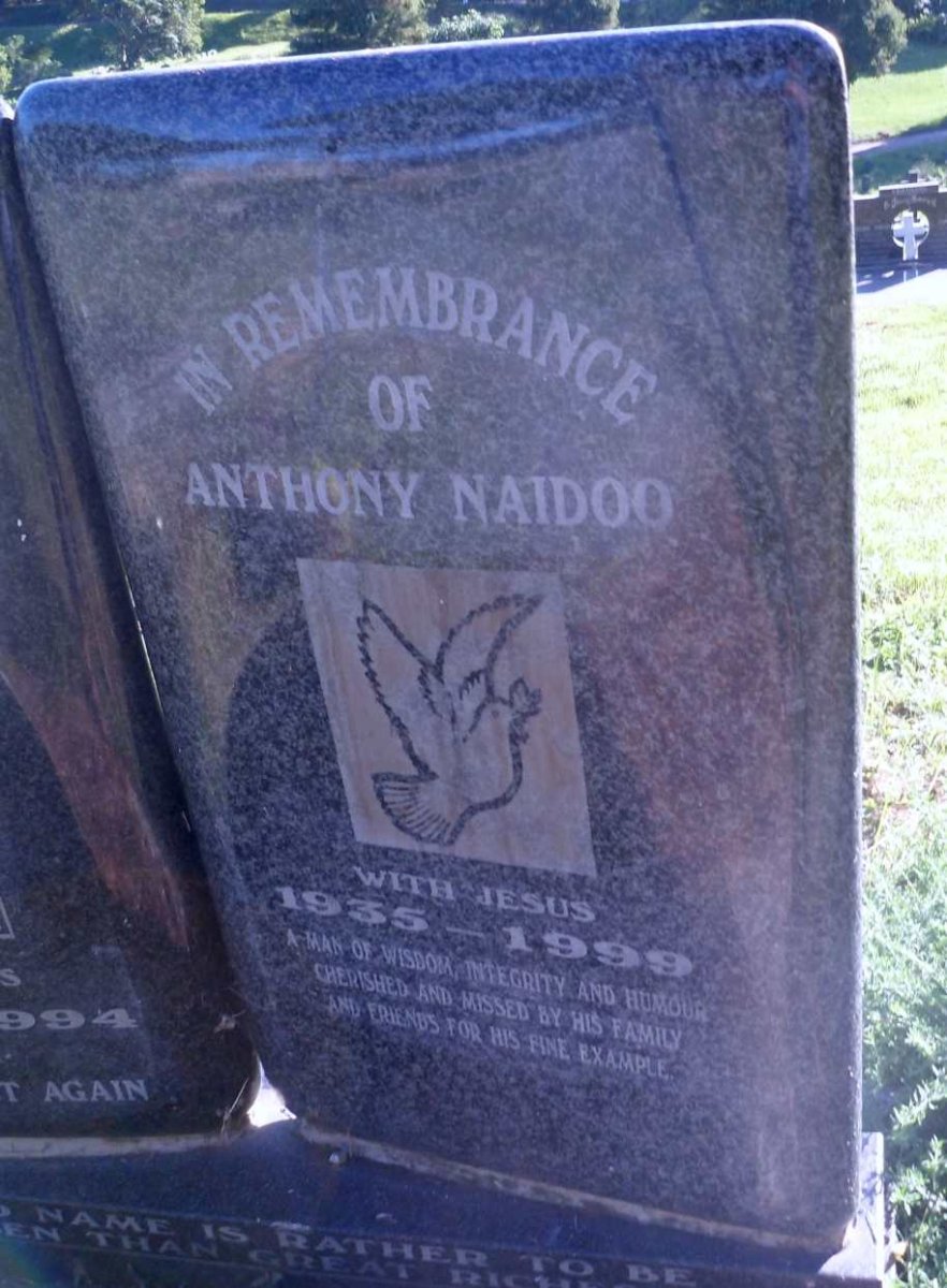 NAIDOO Anthony 1935-1999
