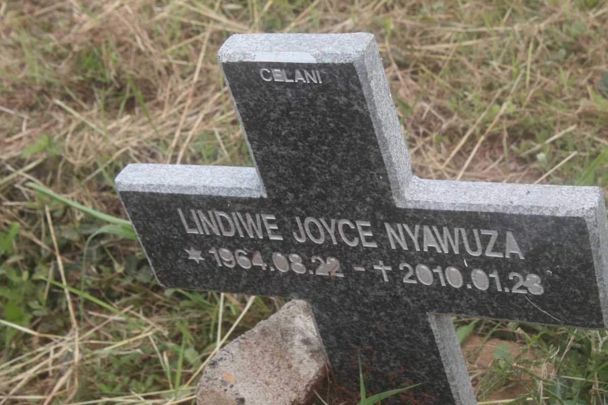 NYAWUZA Lindiwe Joyce 1964-2010