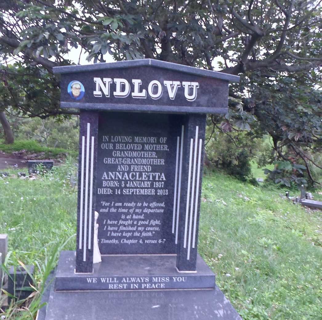 NDLOVU Annacletta 1937-2013