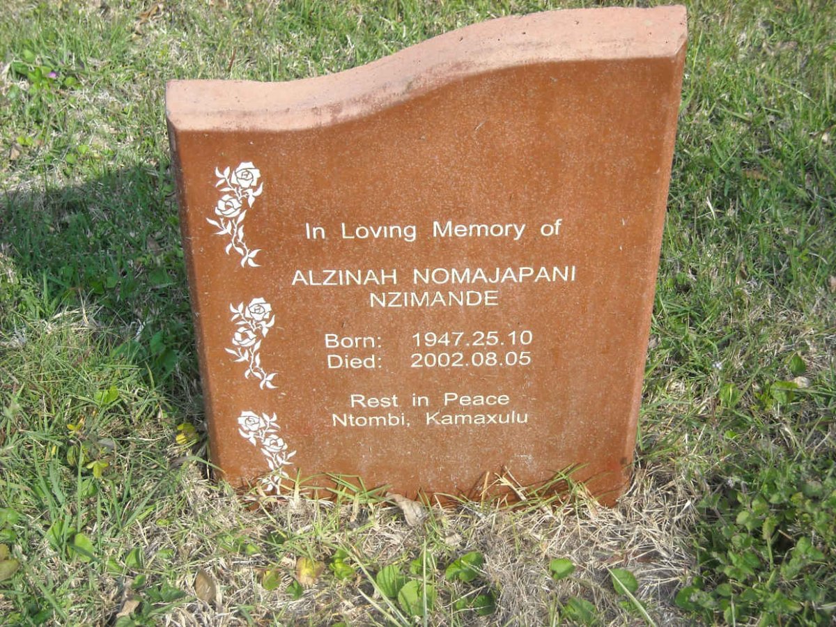 NZIMANDE Alzinah Nomajapani 1947-2002