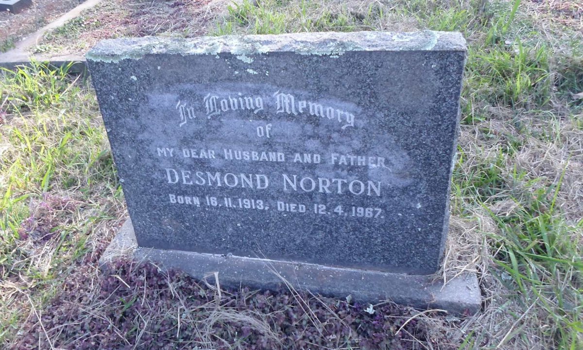 NORTON Desmond 1913-1967