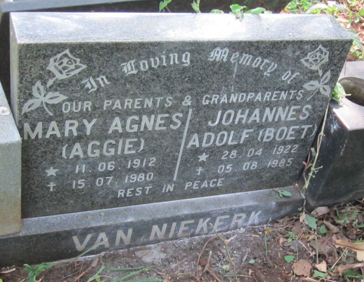 NIEKERK Johannes Adolf, van 1922-1985 &amp; Mary Agnes 1912-1980
