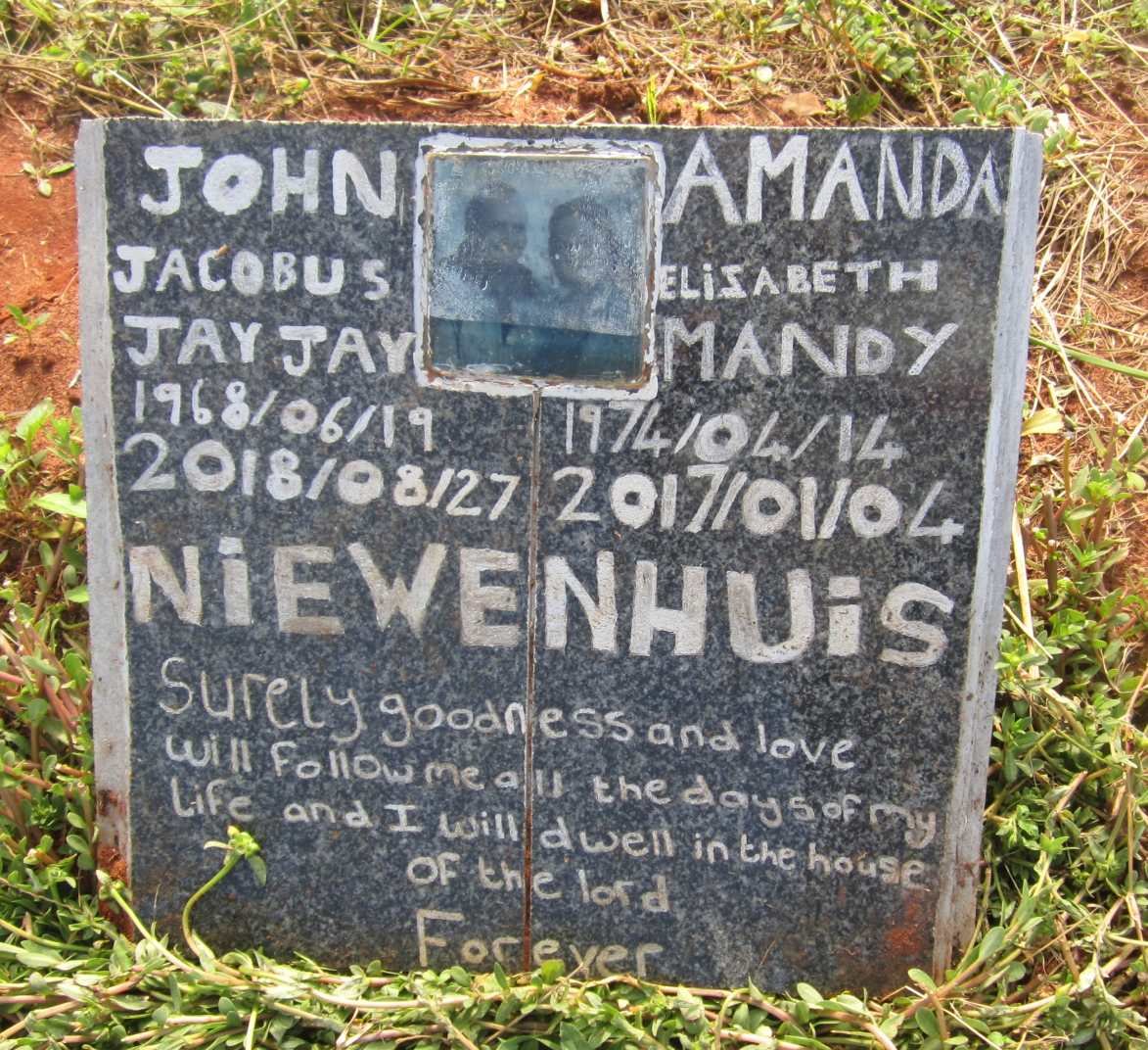 NIEWENHUIS John Jacobus 1968-2018 &amp; Amanda Elizabeth 1974-2017