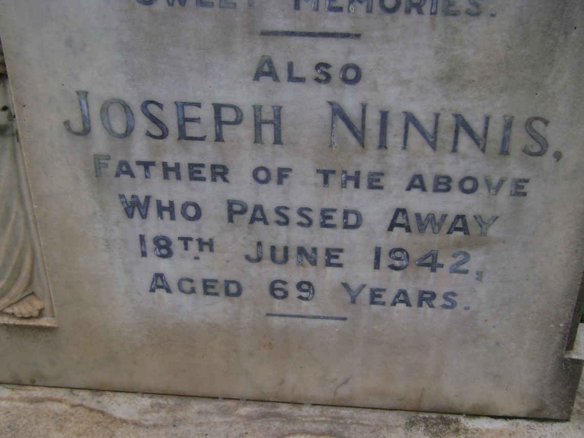 NINNIS Joseph -1942