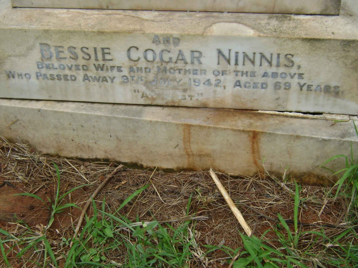 NINNIS Bessie Cogar -1942