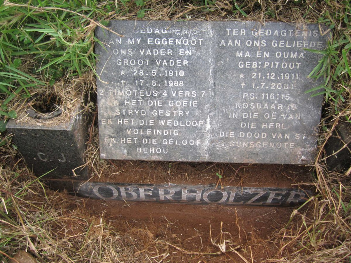 OBERHOLZER ChristoffeI Johannes 1910-1988 &amp; Anna Catharina M. PITOUT 1911-2001
