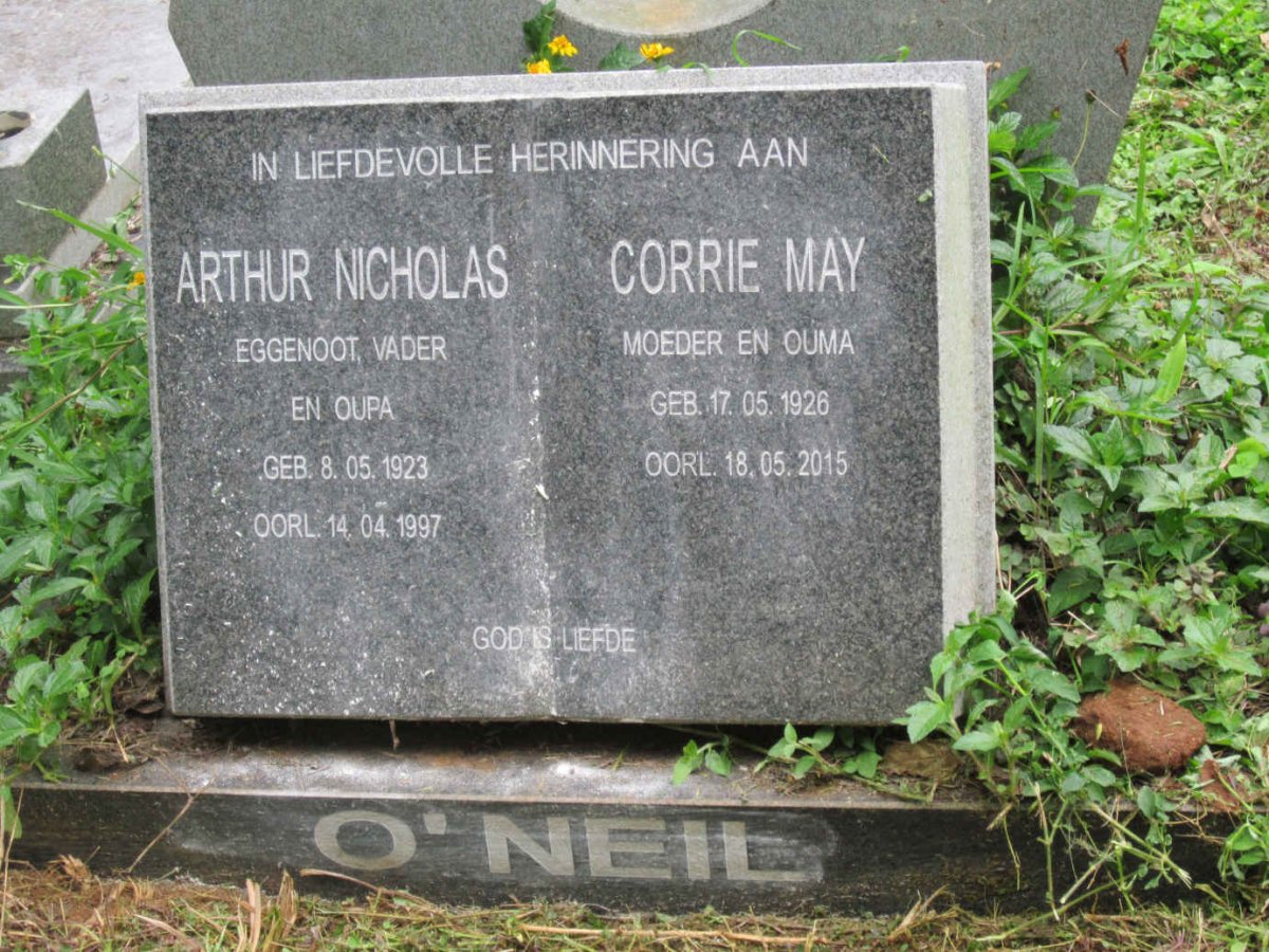 O'NEIL Arthur Nicholas 1923-1997 &amp; Corrie May 1926-2015