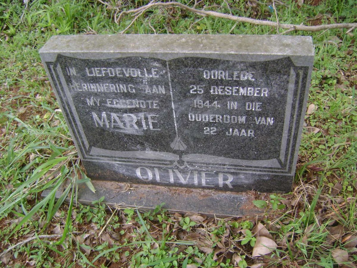 OLIVIER Marie -1944