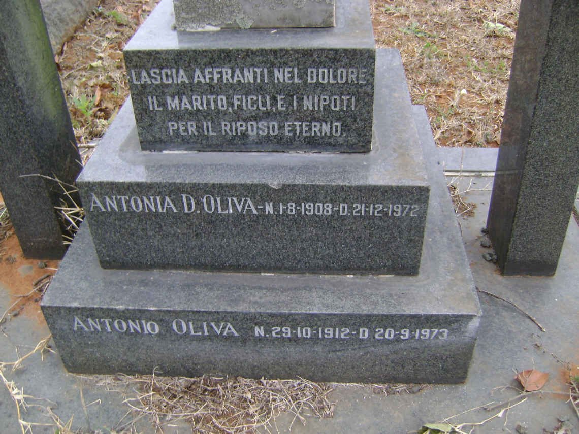 OLIVA Antonia D. 1908-1972 :: OLIVA Antonio 1912-1973