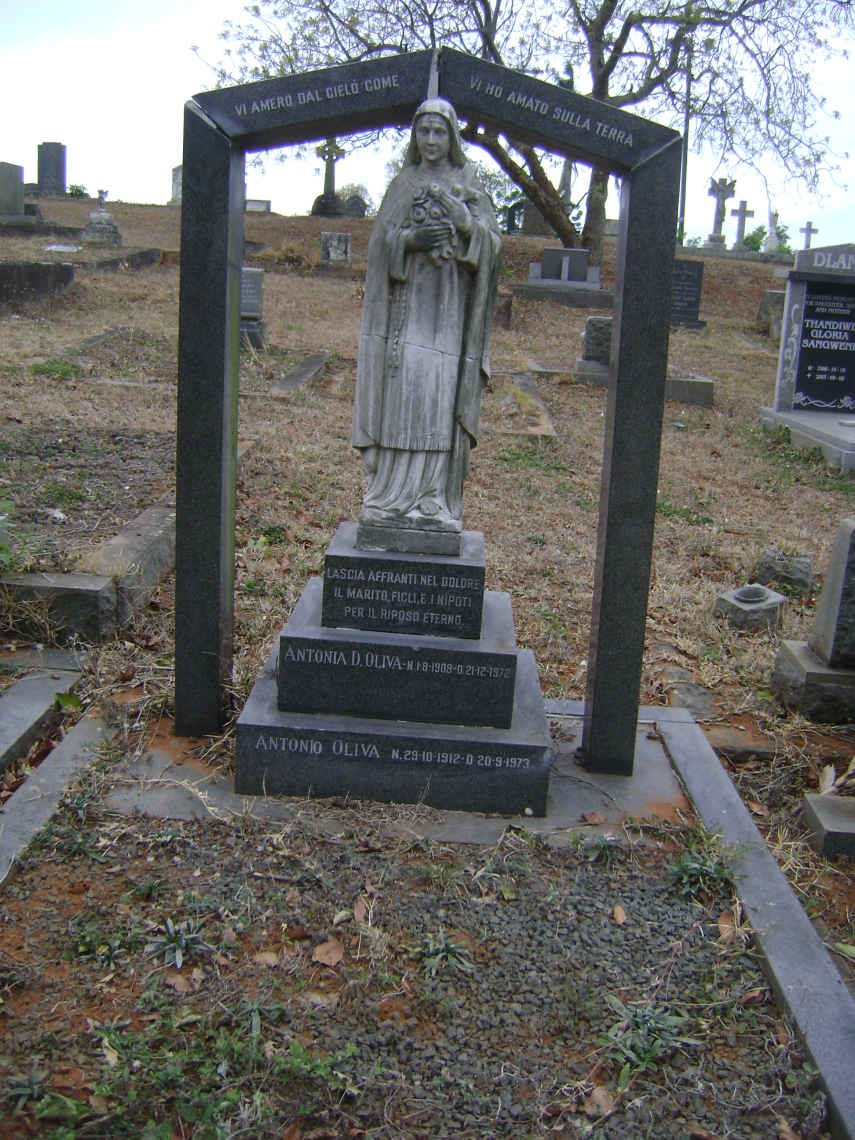 OLIVA Antonia D. 1908-1972 :: OLIVA Antonio 1912-1973