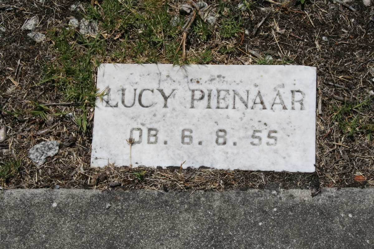 PIENAAR Lucy -1955