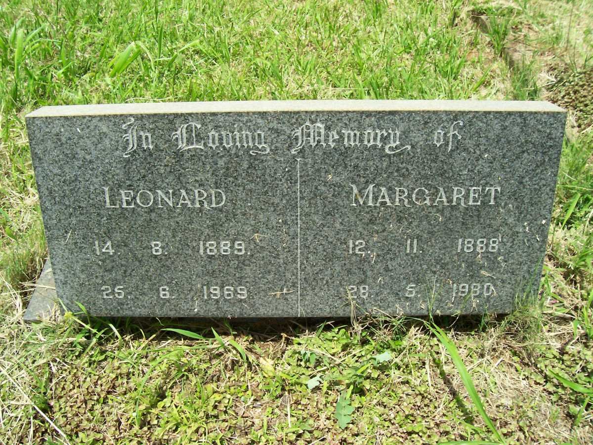 PIERCE Leonard 1889-1969 &amp; Margaret Milne WHITTET 1888-1980