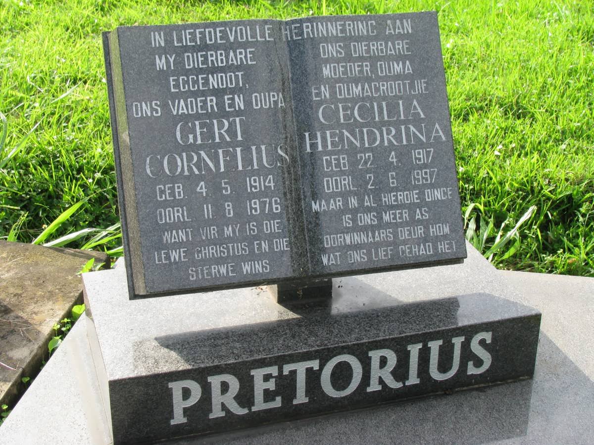 PRETORIUS Gert Cornelius 1914-1976 &amp; Cecilia Hendrina 1917-1997