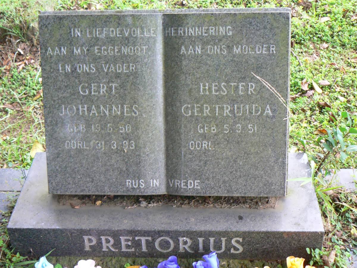 PRETORIUS Gert Johannes 1950-1993 &amp; Hester Gertruida 1951- 