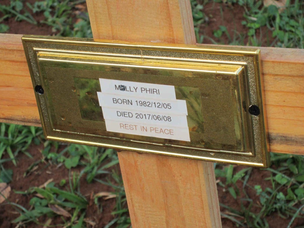 PHIRI Molly 1982-2017