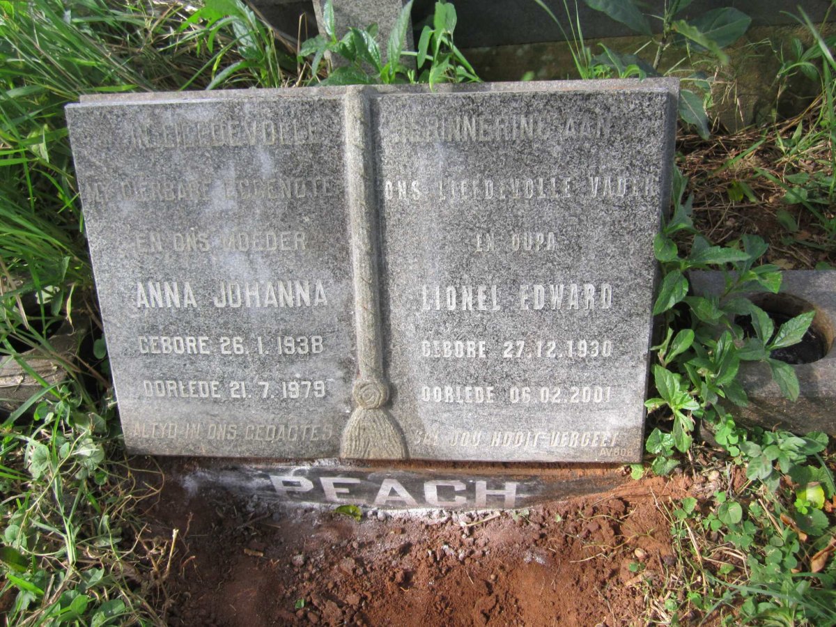 PEACH Lionel Edward 1930-2001 &amp; Anna Johanna 1938-1979