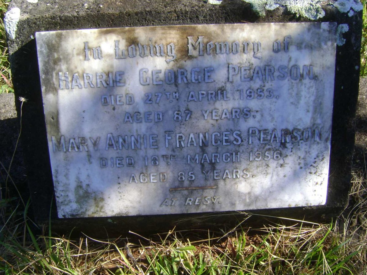 PEARSON Harrie George -1953 &amp; Mary Annie Frances -1956