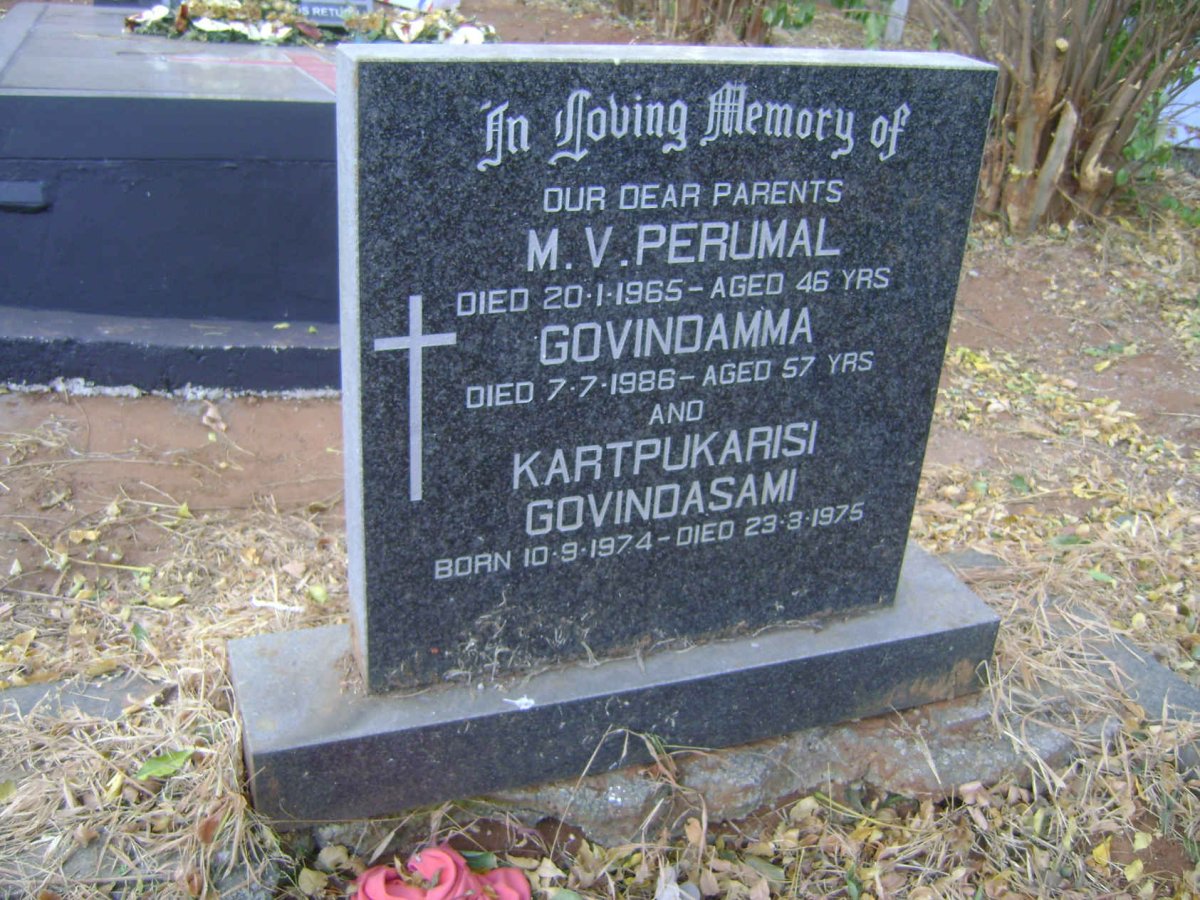 PERUMAL M.V. -1965 &amp; Govindamma -1986 :: PERUMAL Kartpukarisi Govindasami 1974-1975