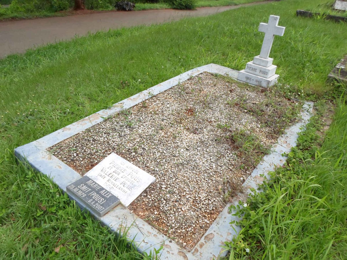 POUS Pierre 1892-1947 &amp; Valerie RIVALLAND :: SMIT Marie Alix nee POUS 1929-2007