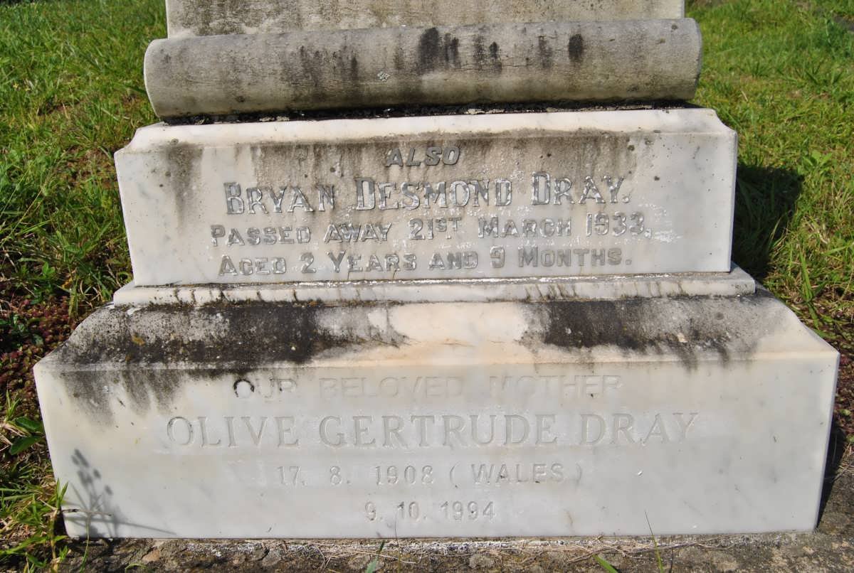 RICHARDS Martha Ann Gertrude -1942 :: DRAY Bryan Desmond -1932