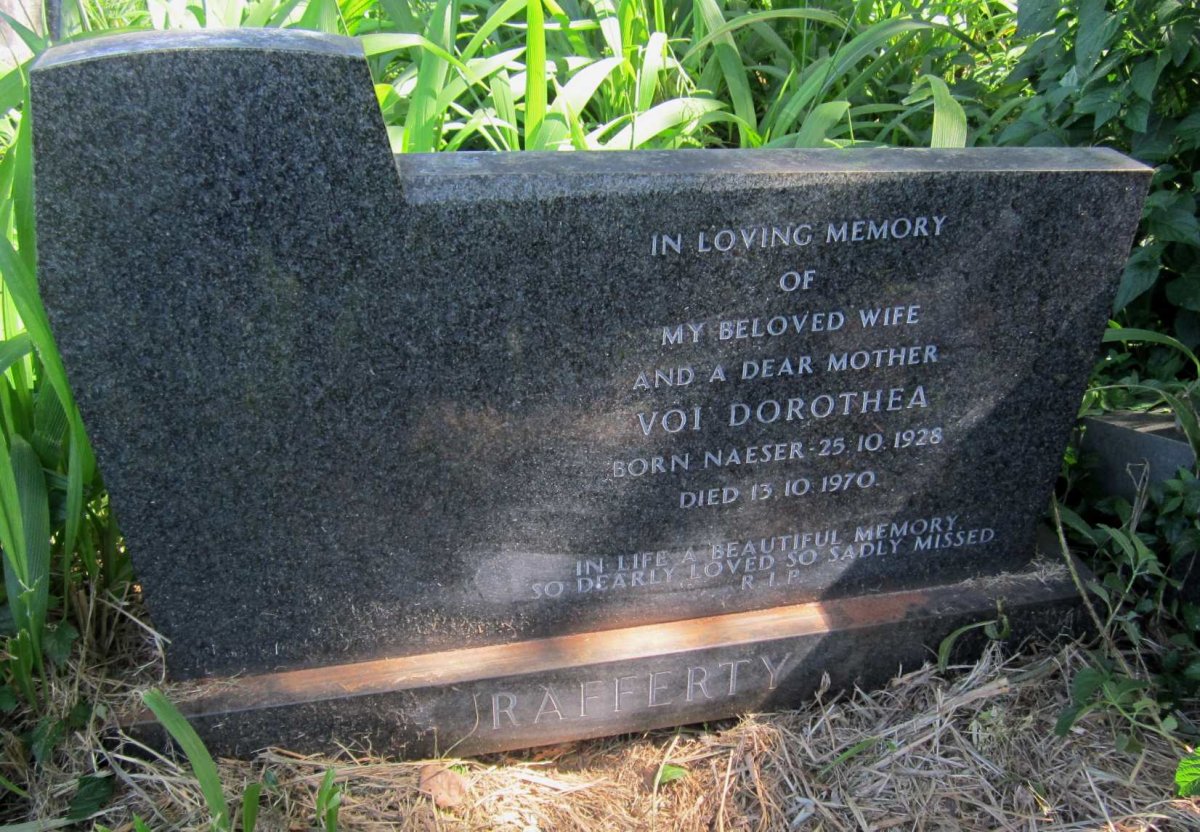 RAFFERTY Voi Dorothea nee NAESER 1928-1970