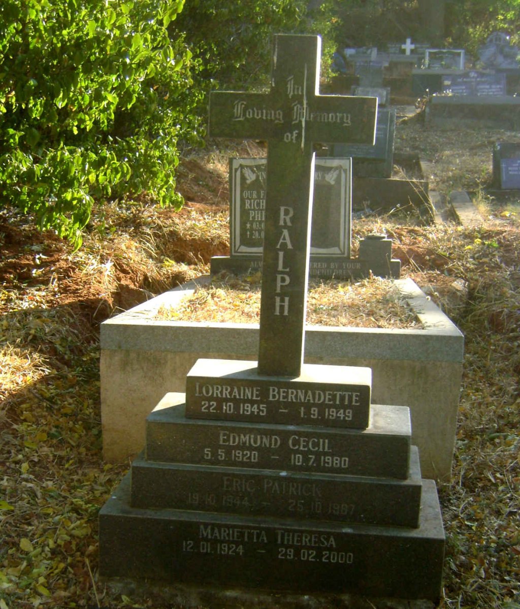RALPH Edmund Cecil 1920-1980 :: RALPH Marietta Theresa 1924-2000