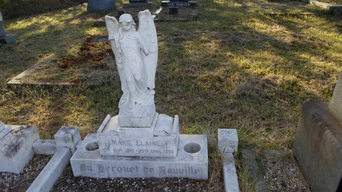 RAUVILLE Marie Elaine, de Du HECQUET 1947-1968