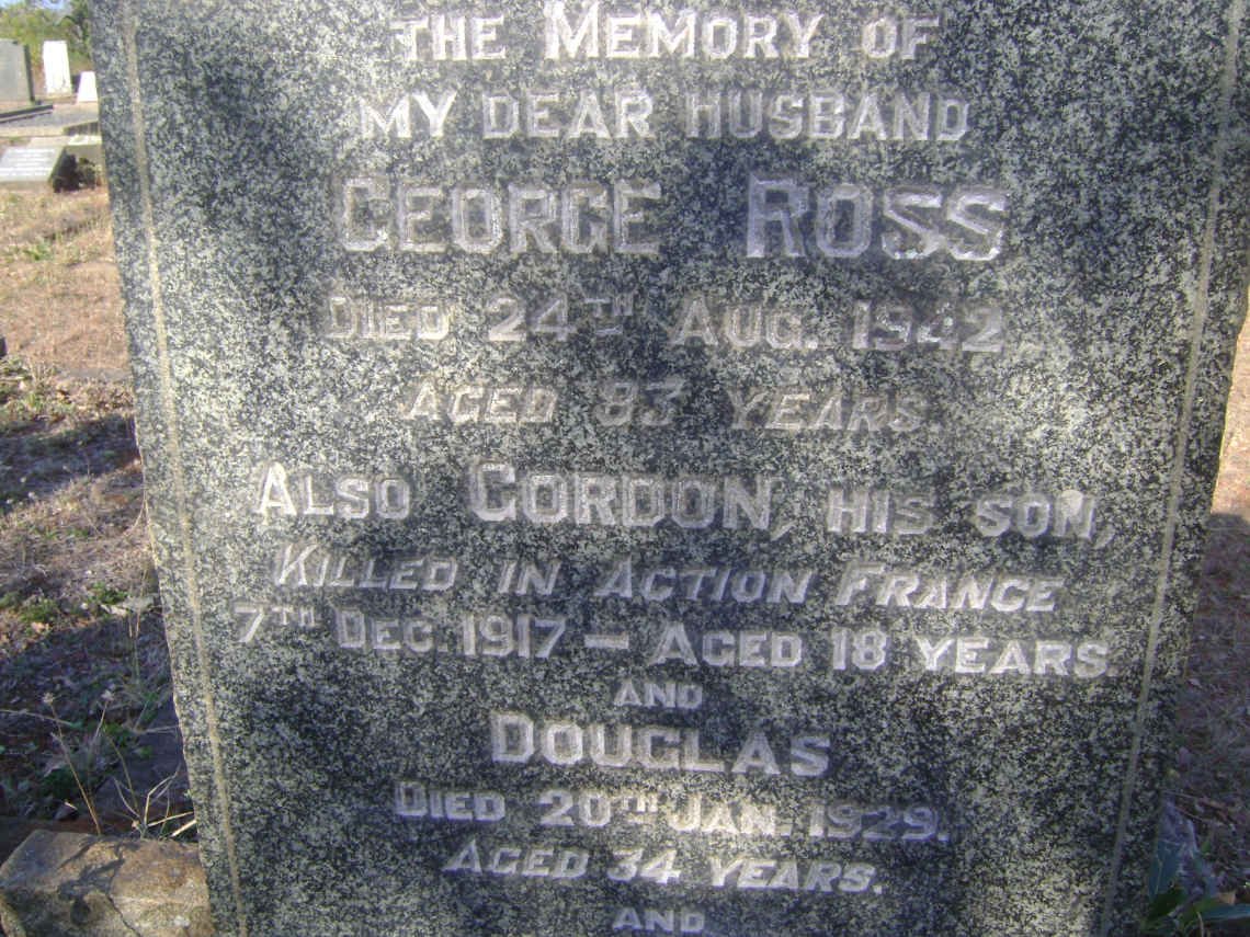 ROSS George -1942 &amp; Jane -1944 :: ROSS Gordon -1917 :: ROSS Douglas -1929