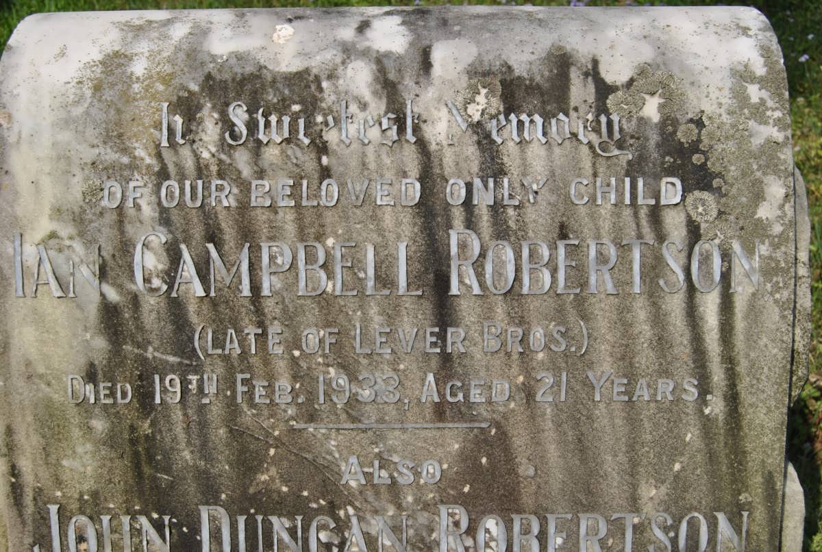ROBERTSON John Duncan -1940 &amp; Sarah James -1961 :: ROBERTSON Ian Campbell -1933 :: GIBBS Natalie Sinclair -1991