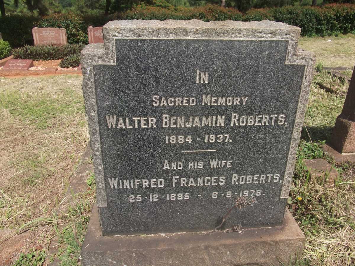 ROBERTS Walter Benjamin 1884-1937 &amp; Winifred Frances 1885-1976