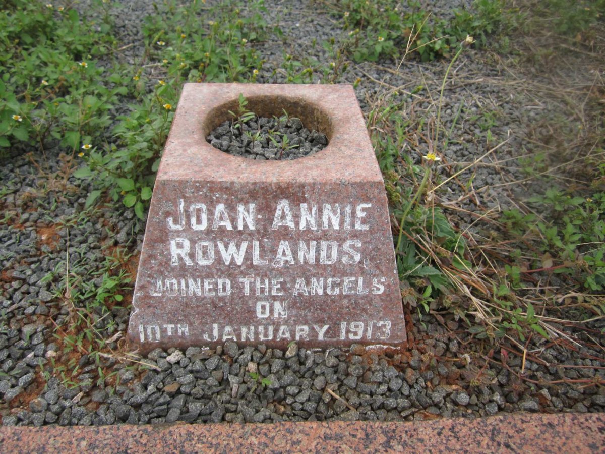 ROWLANDS Joan Annie -1913