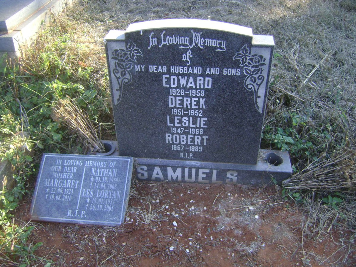 SAMUELS Margaret 1923-2010 :: SAMUELS Edward 1928-1959