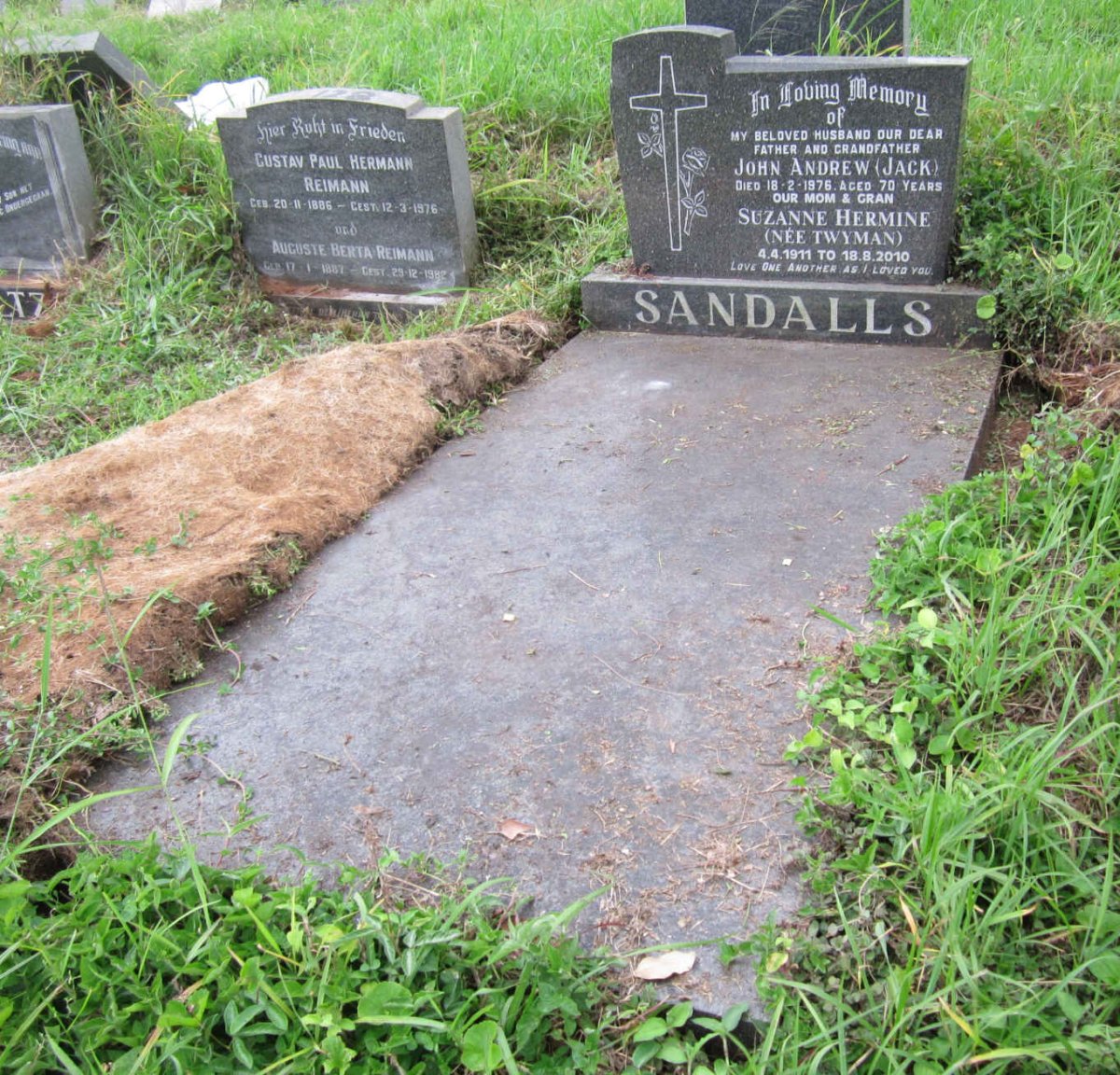 SANDALLS John Andrew -1976 &amp; Suzanne Hermine TWYMAN 1911-2010