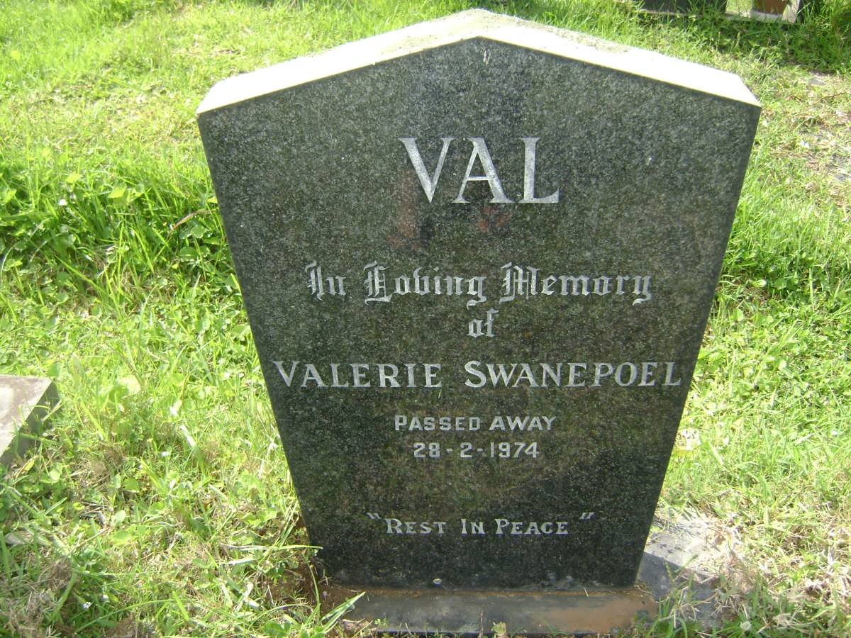 SWANEPOEL Valerie -1974