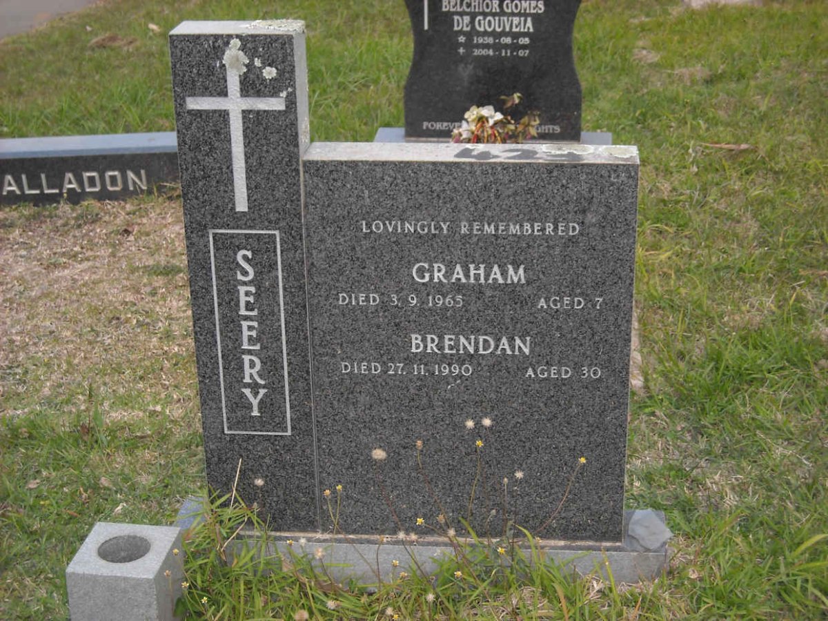 SEERY Brendan -1990 :: SEERY Graham -1965