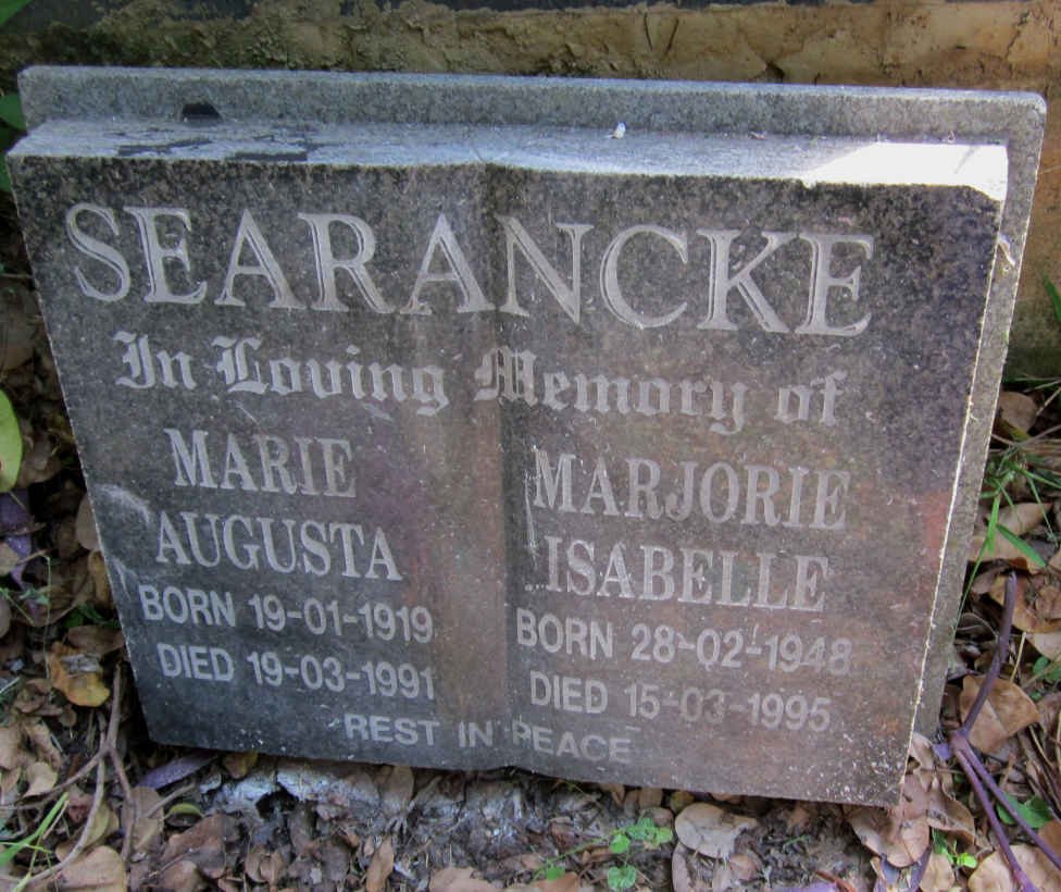 SEARANCKE Marie Augusta 1919-1991 :: SEARANCKE Marjorie Isabelle 1948-1995