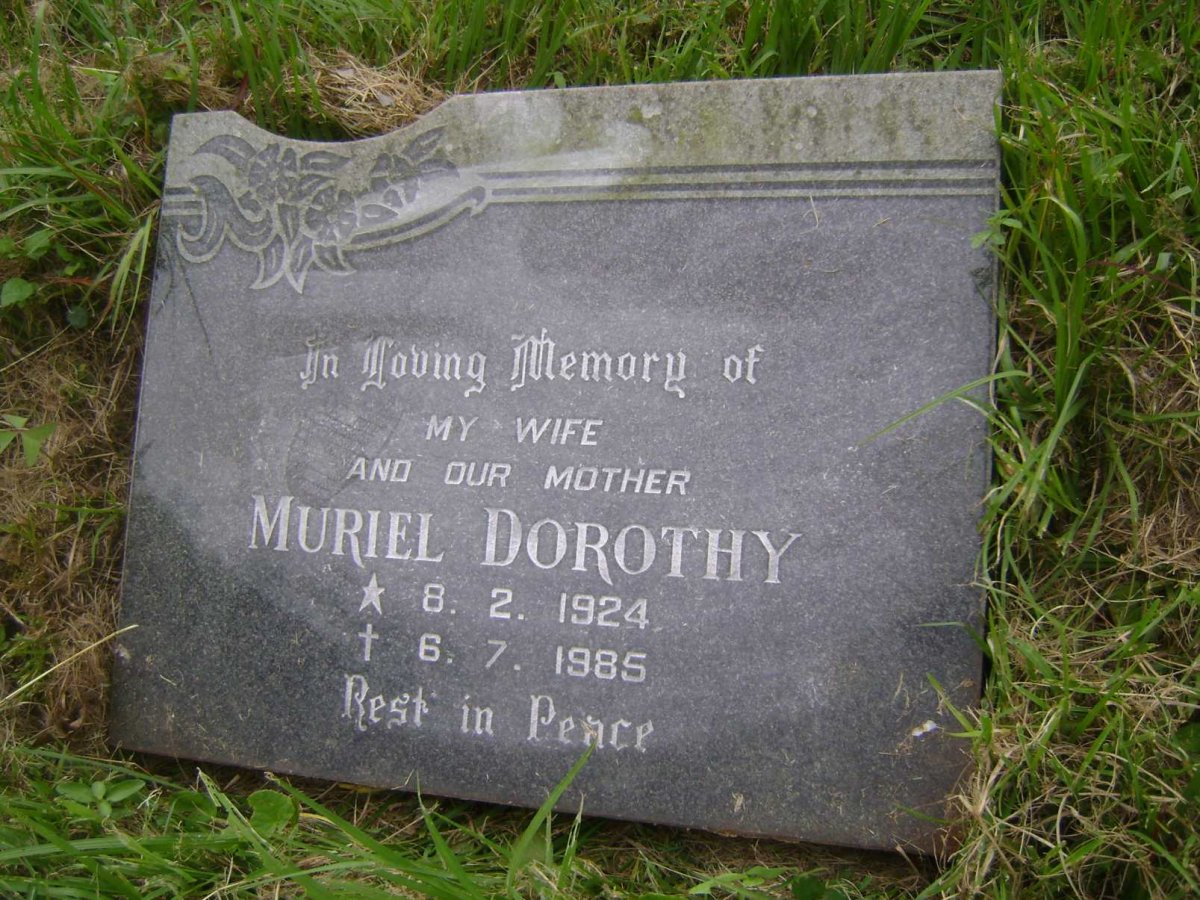 SEOUEIRA Muriel Dorothy 1924-1985