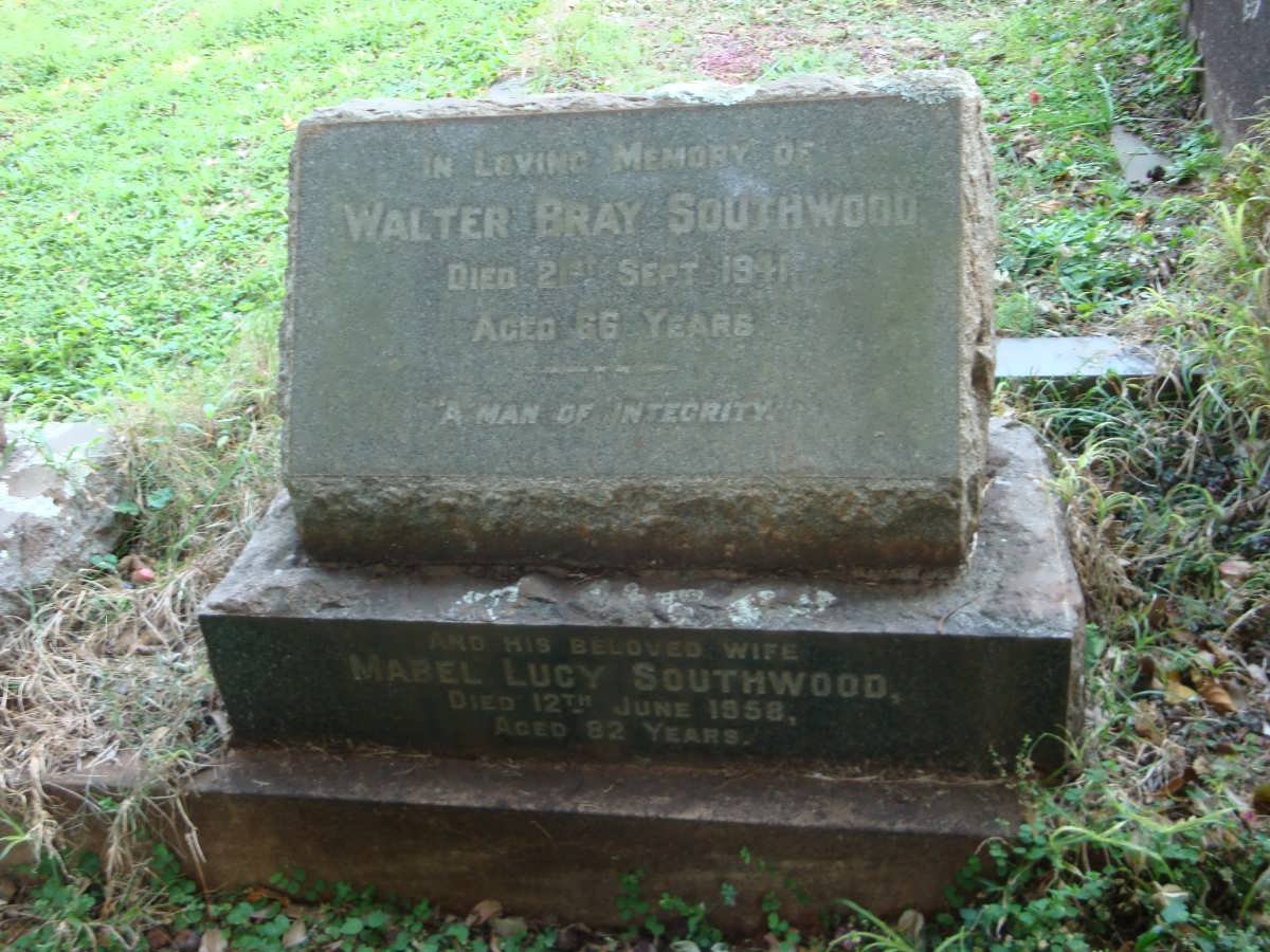 SOUTHWOOD Walter Bray -1941 &amp; Mabel Lucy -1958