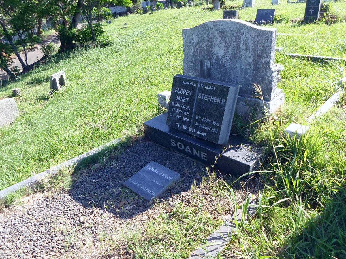 SOANE Stephen P. 1919-2007 &amp; Audrey Janet DIXON 1925-2000 :: SOANE Trevor S.D. 1951-2004
