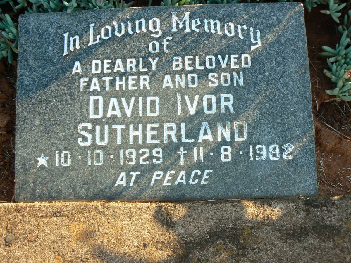 SUTHERLAND David Ivor 1929-1982