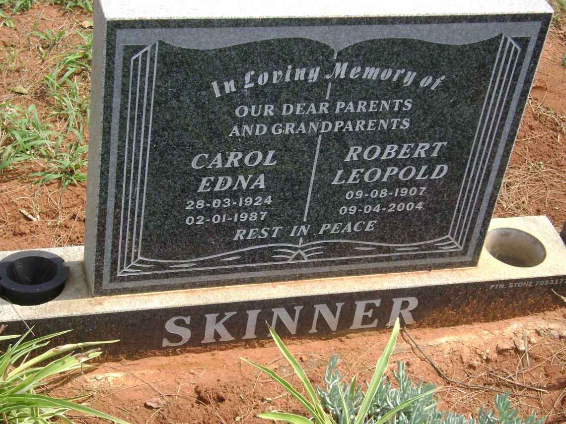 SKINNER Robert Leopold 1907-2004 &amp; Carol Edna 1924-1987
