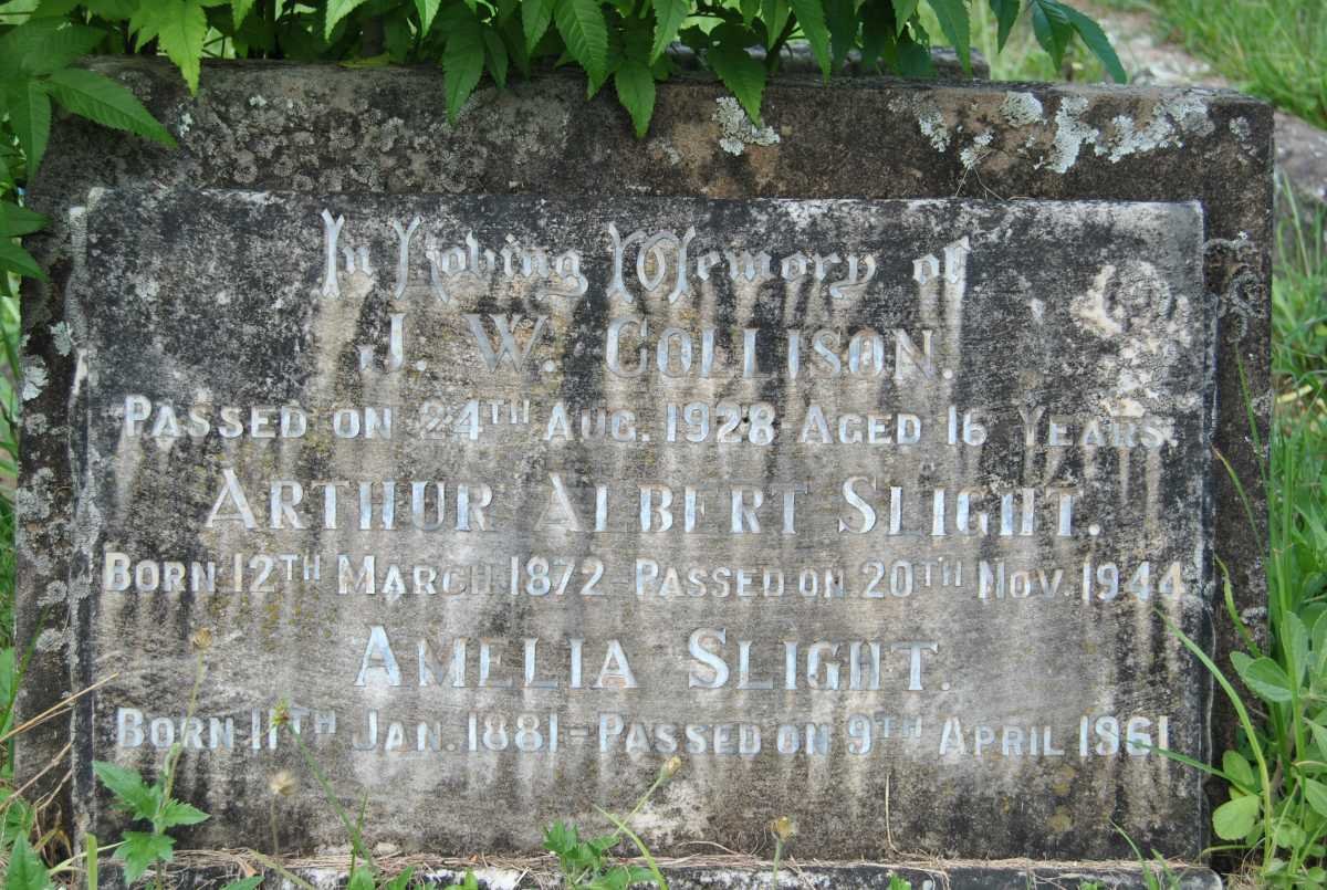 SLIGHT Arthur Albert 1872-1944 &amp; Amelia 1881-1961 :: COLLISON J.W. -1928 