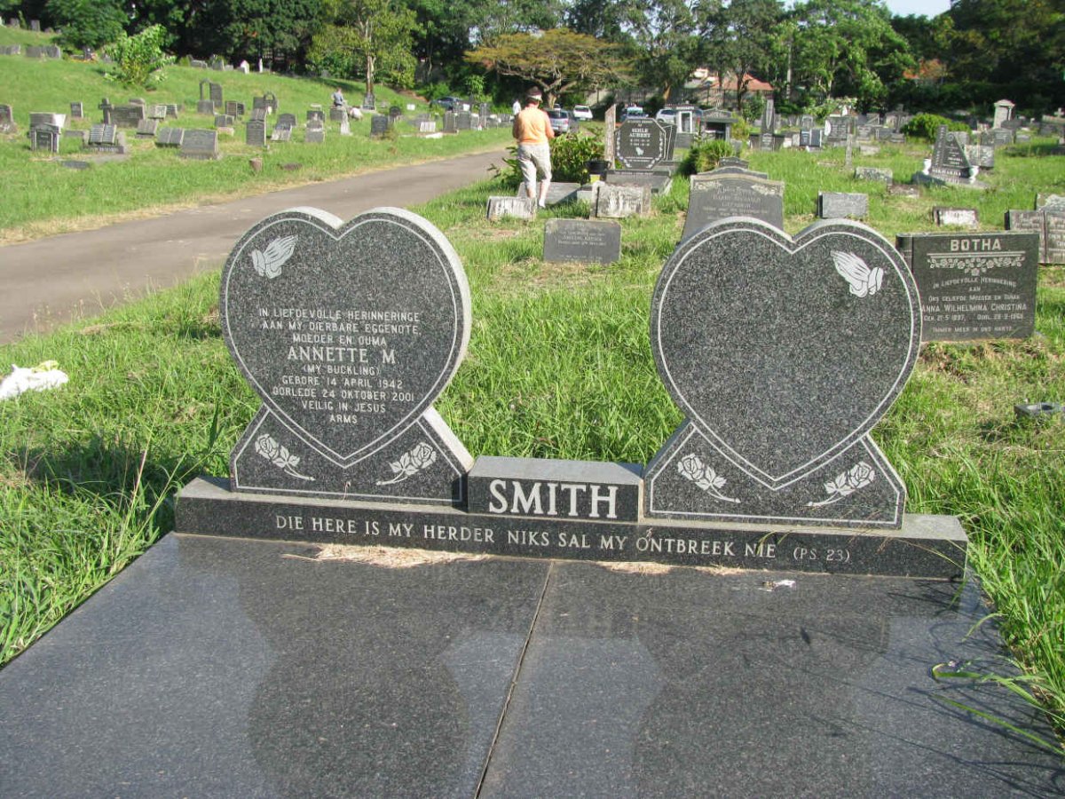 SMITH Annette M. 1942-2001