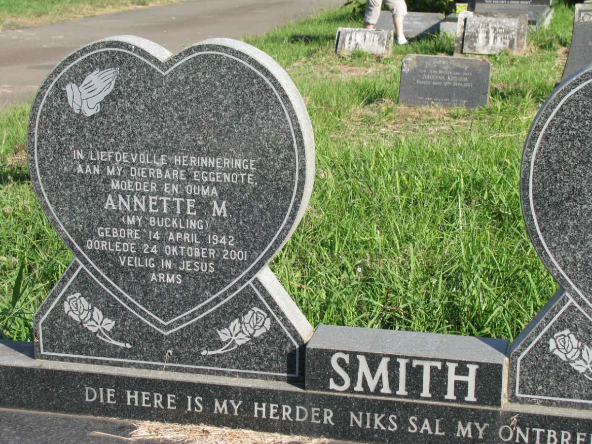 SMITH Annette M. 1942-2001