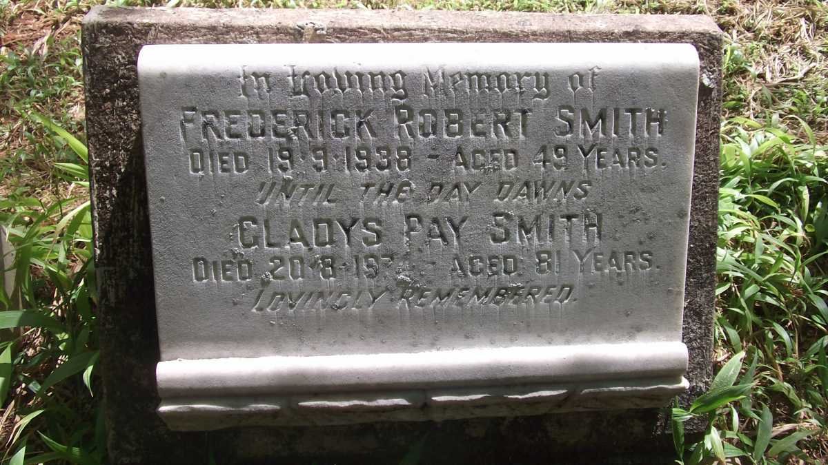 SMITH Frederick Robert -1938 &amp; Gladys Pay -1974