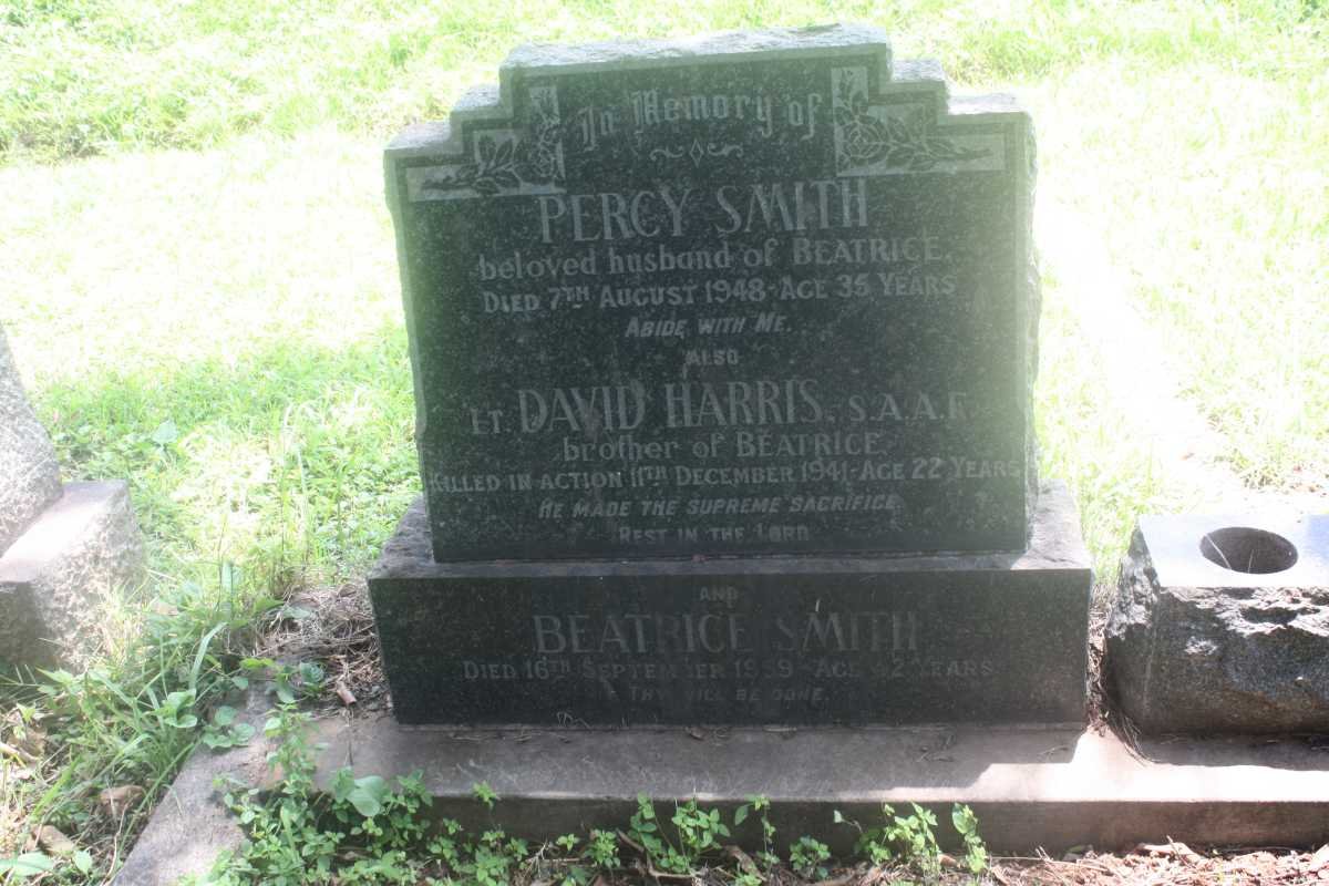 SMITH Percy -1948 :: SMITH Beatrice -1959 :: HARRIS David -1941