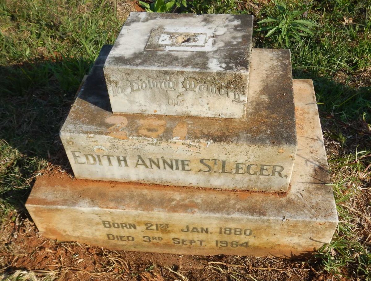 ST LEGER Edith Annie 1880-1964