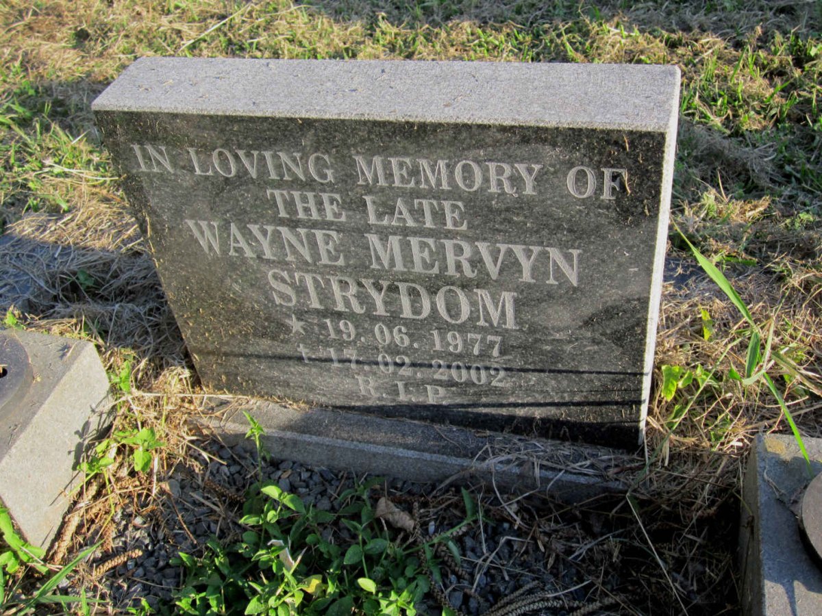 STRYDOM Wayne Mervyn 1977-2002