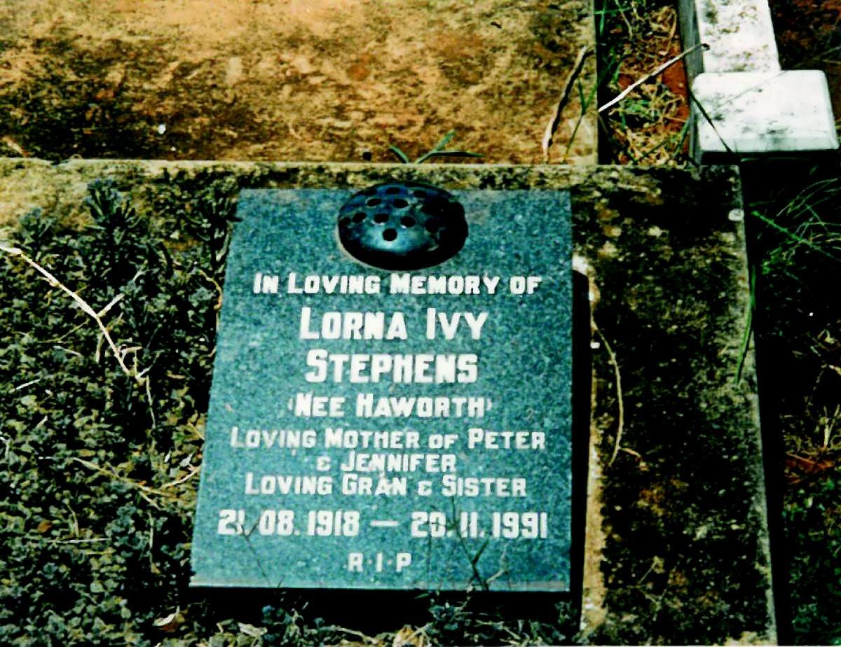 STEPHENS Lorna Ivy nee HAWORTH 1918-1991