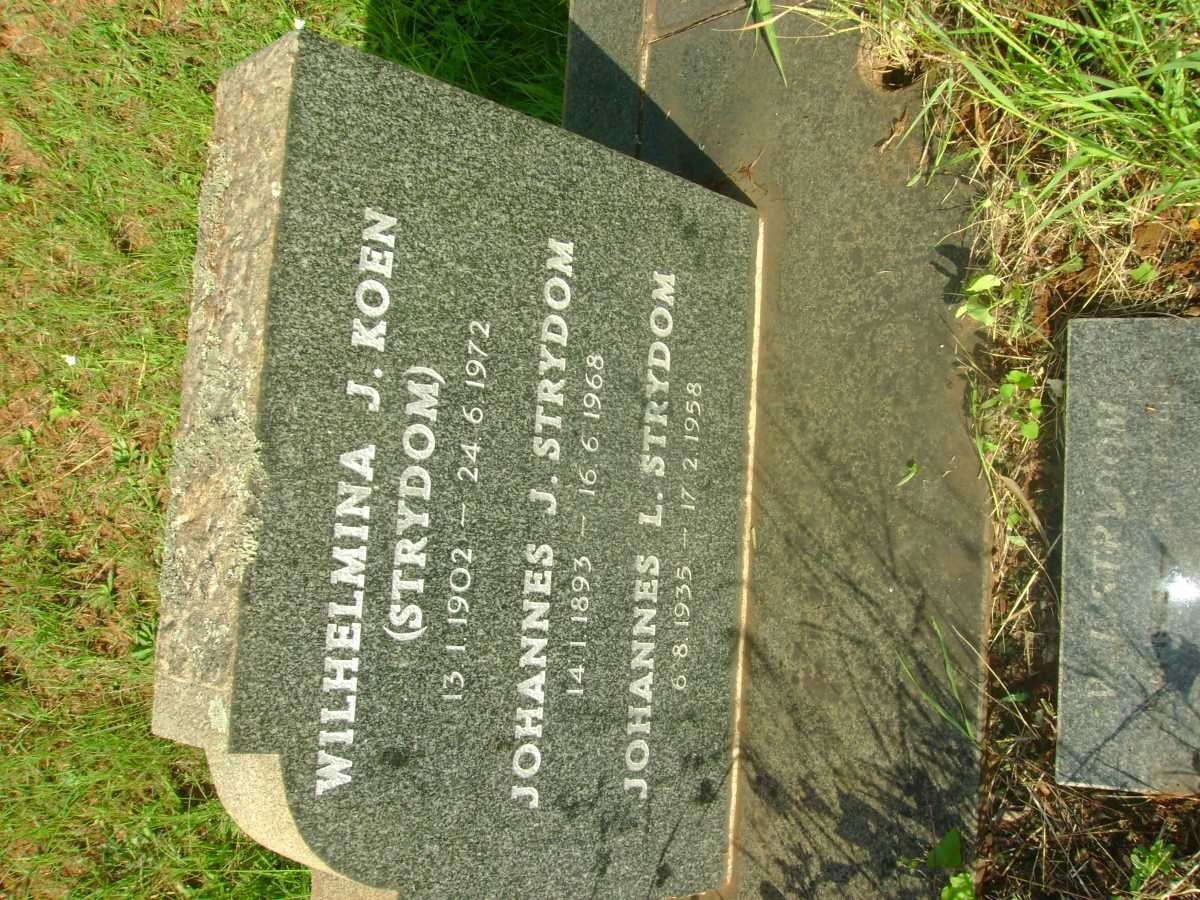 STRYDOM Johannes J. 1893-1968 &amp; Wilhelmina J. nee KOEN 1902-1972 :: STRYDOM Johannes L. 1935-1958  